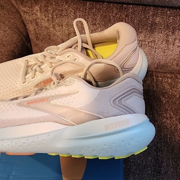 Brooks Glycerin 21 - Picture 4 of 7